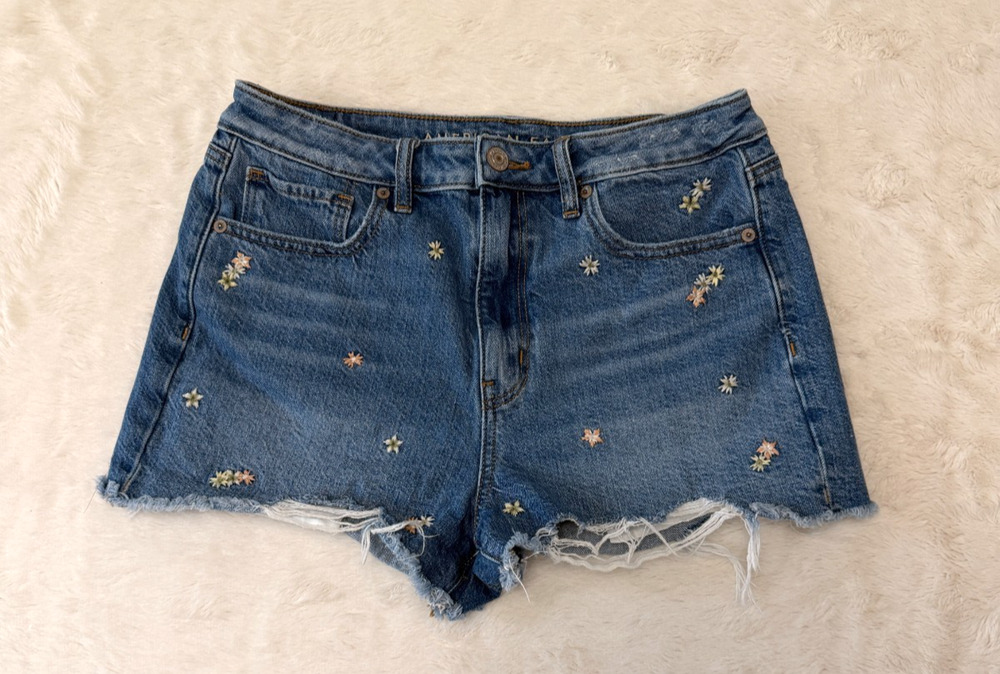 WOMEN AEO AMERICAN EAGLE MOM SHORT FLORAL CUT-OFF DISTRESSED BLUE DENIM SHORTS 8